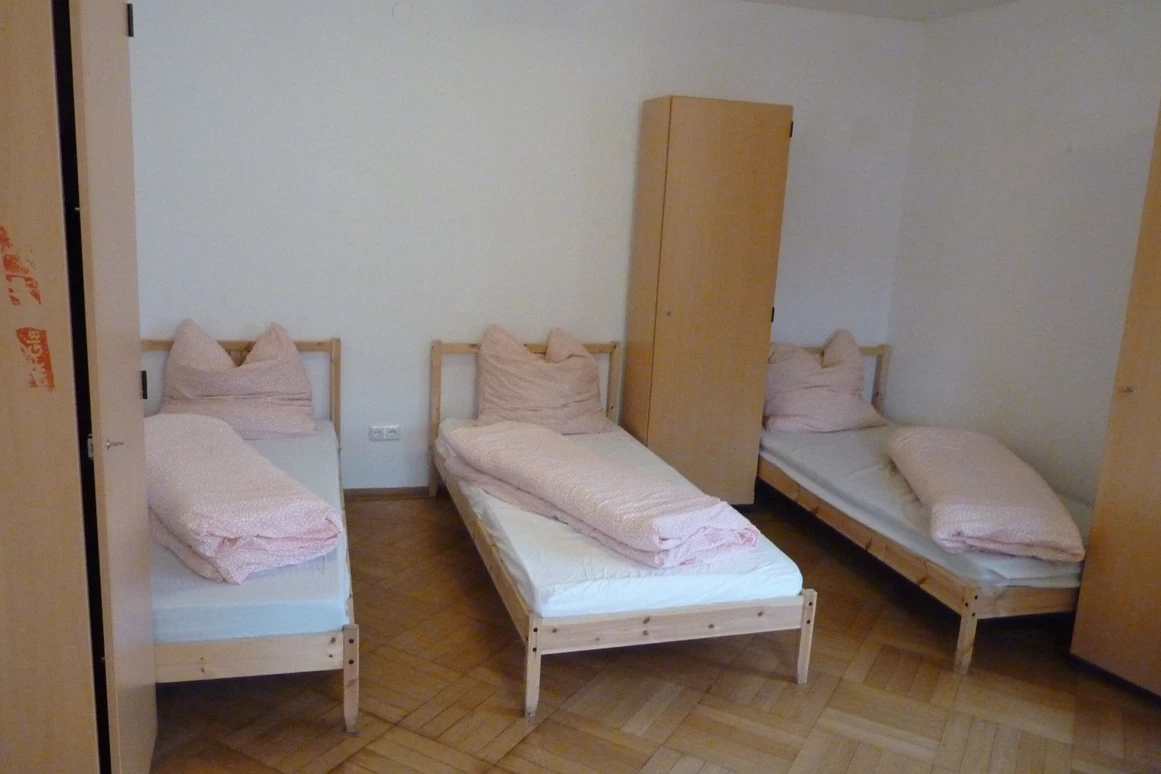 MonteurZimmer: Apartment Fox - Augsburg Oberhausen