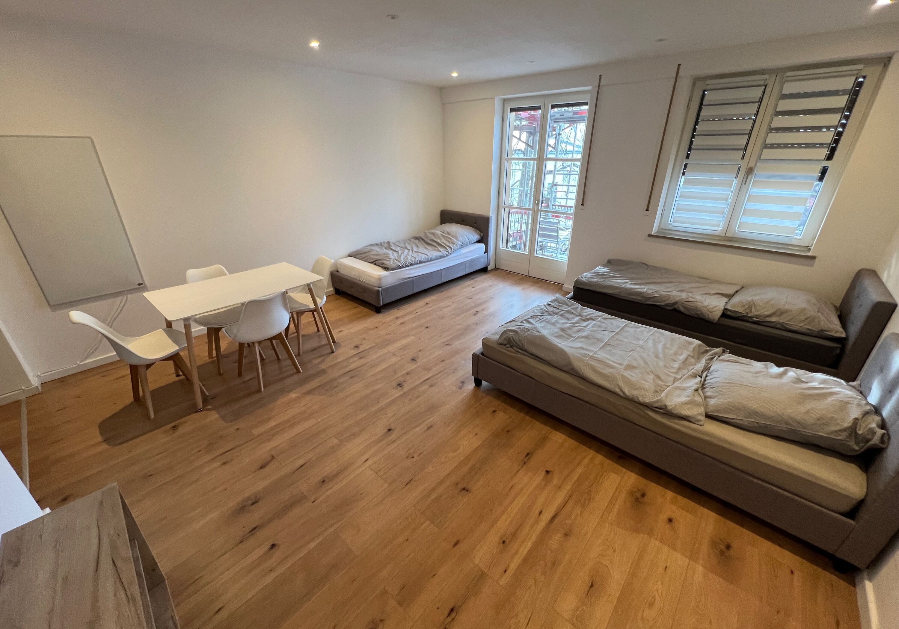 Monteur-Zimmer - Friedberg (Landkreis Aichach-Friedberg) - Apartment in Bestlage von Augsburg/gute Verkehrsanbindung A8