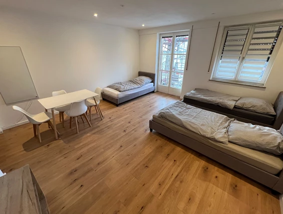 MonteurZimmer: Apartment in Bestlage von Augsburg/gute Verkehrsanbindung A8