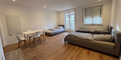 Monteur-Zimmer - Aystetten - Apartment in Bestlage von Augsburg/gute Verkehrsanbindung A8