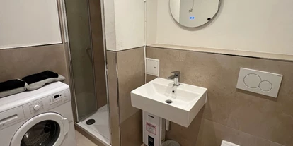 Monteur-Zimmer - Aystetten - Apartment in Bestlage von Augsburg/gute Verkehrsanbindung A8