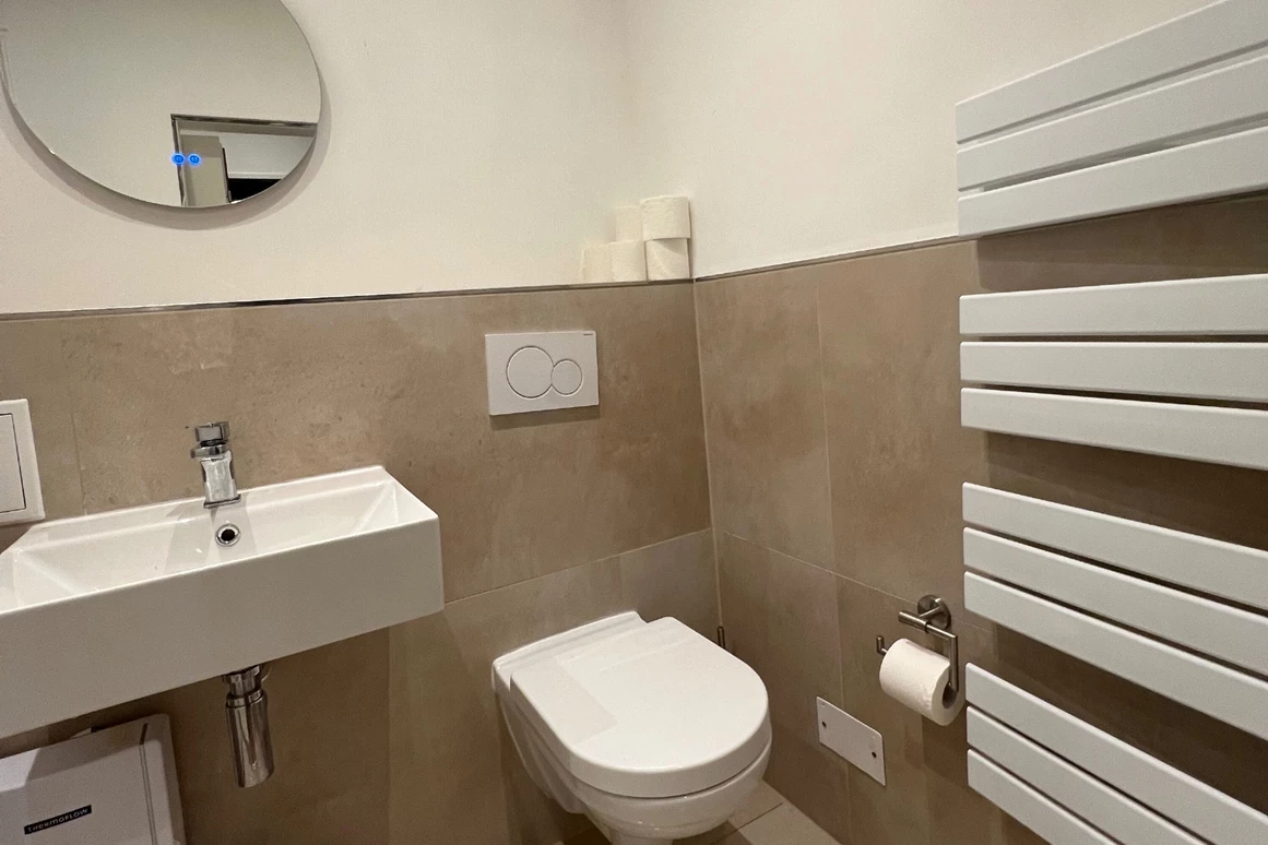 MonteurZimmer: Apartment in Bestlage von Augsburg/gute Verkehrsanbindung A8