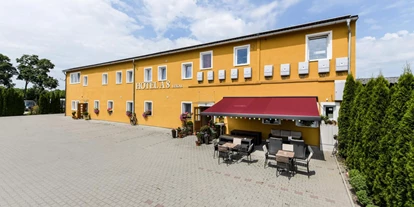 Monteur-Zimmer - Aystetten - Hotel Mit Kochmöglichkeit in Autobahn A8 Nähe