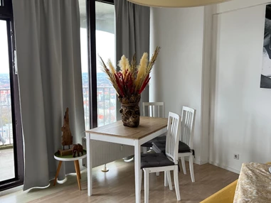 MonteurZimmer: Apartment Monteure , 33. Stock , Stadtmitte