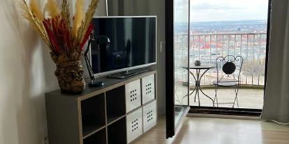 Monteur-Zimmer - Aystetten - Apartment Monteure , 33. Stock , Stadtmitte