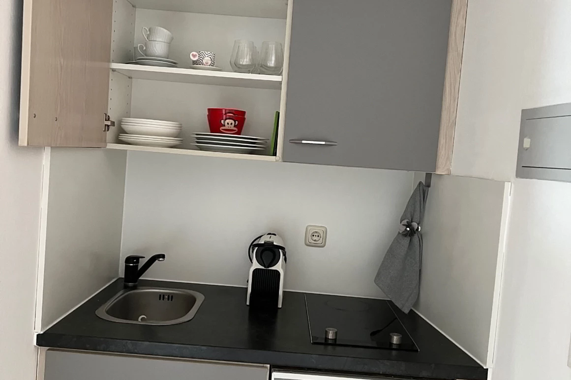 MonteurZimmer: Apartment Monteure , 33. Stock , Stadtmitte