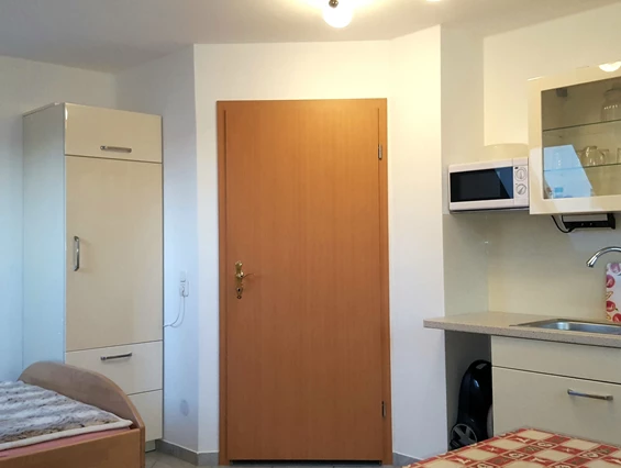 MonteurZimmer: Gästezimmer Knitel
