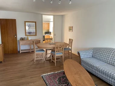 MonteurZimmer: Wohnung für Monteure beim Bahnhof Augsburg Hochzoll