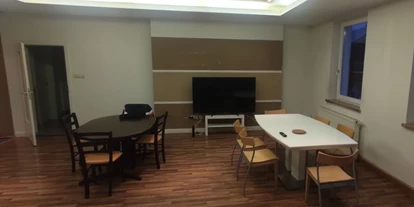 Monteur-Zimmer - Aystetten - Monteurszimmer Wohnung Haus Mering