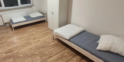 Monteur-Zimmer - Aystetten - Monteurszimmer Wohnung Haus Mering