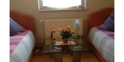 Monteur-Zimmer - Aystetten - Pension-FeWo Hefele