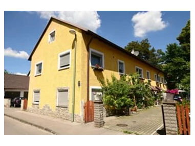MonteurZimmer: Monteurzimmer Pension Royal - 40 Betten, neu möbliert!