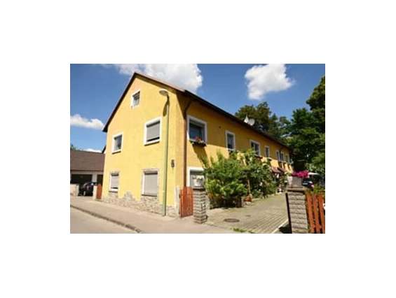 MonteurZimmer: Monteurzimmer Pension Royal - 40 Betten, neu möbliert!