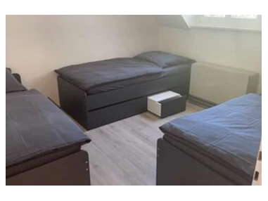 MonteurZimmer: Zimmer24 (89250 Senden)