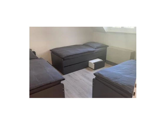 MonteurZimmer: Zimmer24 (89250 Senden)