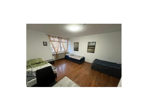 MonteurZimmer: Apartment in Bestlage von Augsburg/gute Verkehrsanbindung A8