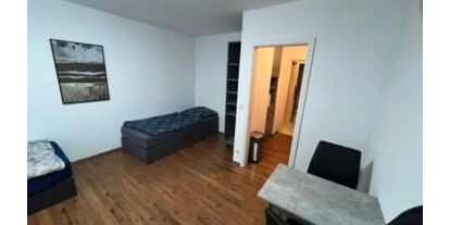 Monteur-Zimmer - Aystetten - Apartment in Bestlage von Augsburg/gute Verkehrsanbindung A8