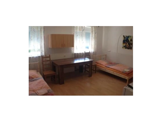 MonteurZimmer: RF - Vermietungen - nähe Zentralklinikum