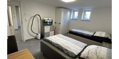 Monteur-Zimmer - Aystetten - Einzel- und Doppelzimmer in Augsburg
