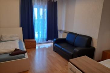 Monteur-Zimmer - Monteurzimmer Neuhäuserstraße Augsburg