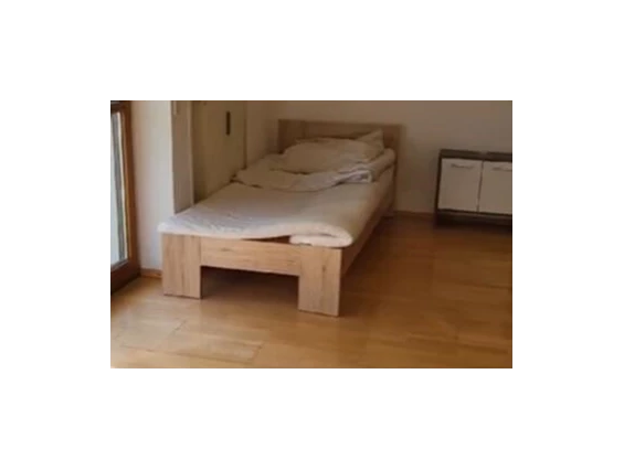 MonteurZimmer: NEU SANIERTE WOHNUNG, PERFEKT FÜR MONTEURE