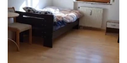 Monteur-Zimmer - Aystetten - NEU SANIERTE WOHNUNG, PERFEKT FÜR MONTEURE