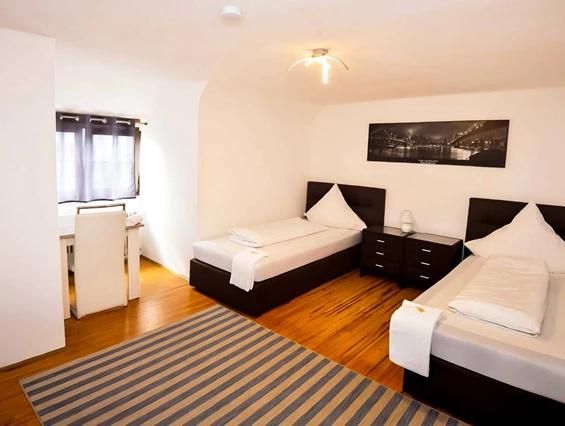 MonteurZimmer: Pension, Hotel Gasthof Kaiserkrone in Gersthofen, Augsburg
