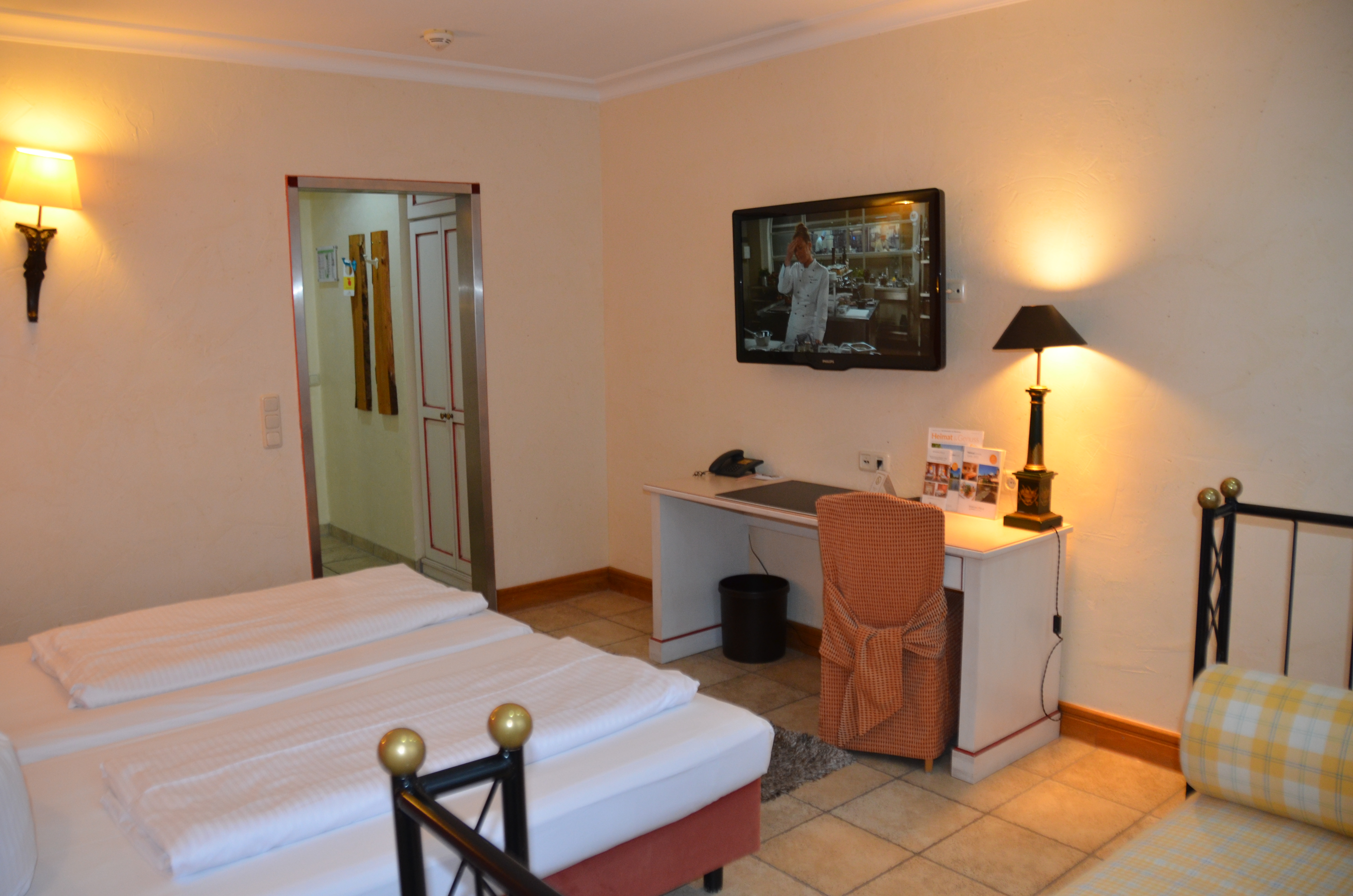 MonteurZimmer: Doppelzimmer Wohnraum in der Gästekiste - Gasthaus | Gästekiste