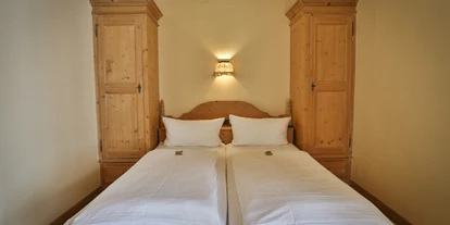 Monteur-Zimmer - Aystetten - Hotel Brauereigasthof Fuchs: 125 Jahre Familientradition in Steppach