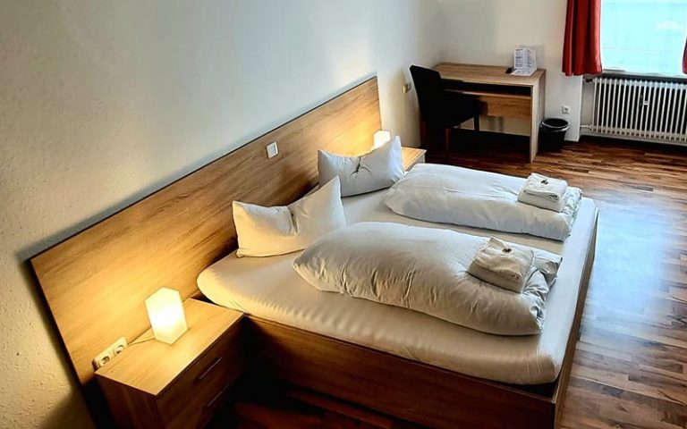 Monteur-Zimmer - Hotel Krone