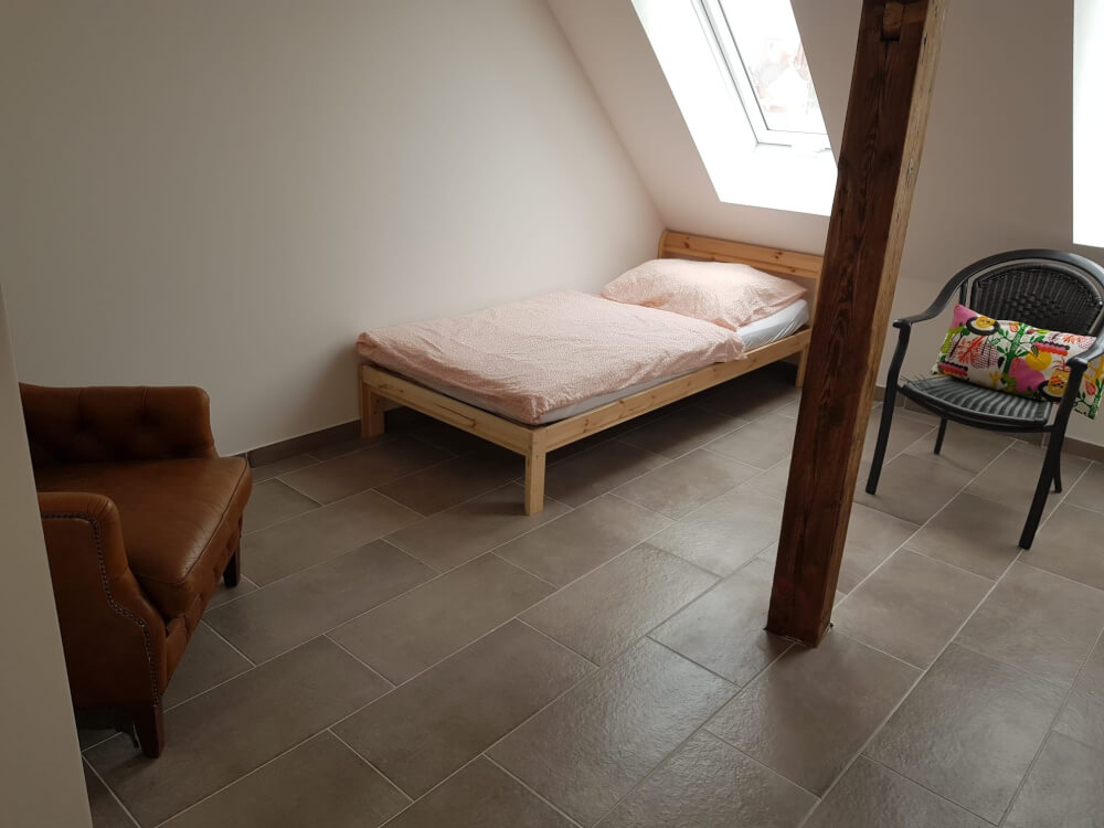 Monteur-Zimmer - Preis pro Nacht - Monteurzimmer Augsburg, Appartements in 86154 Augsburg