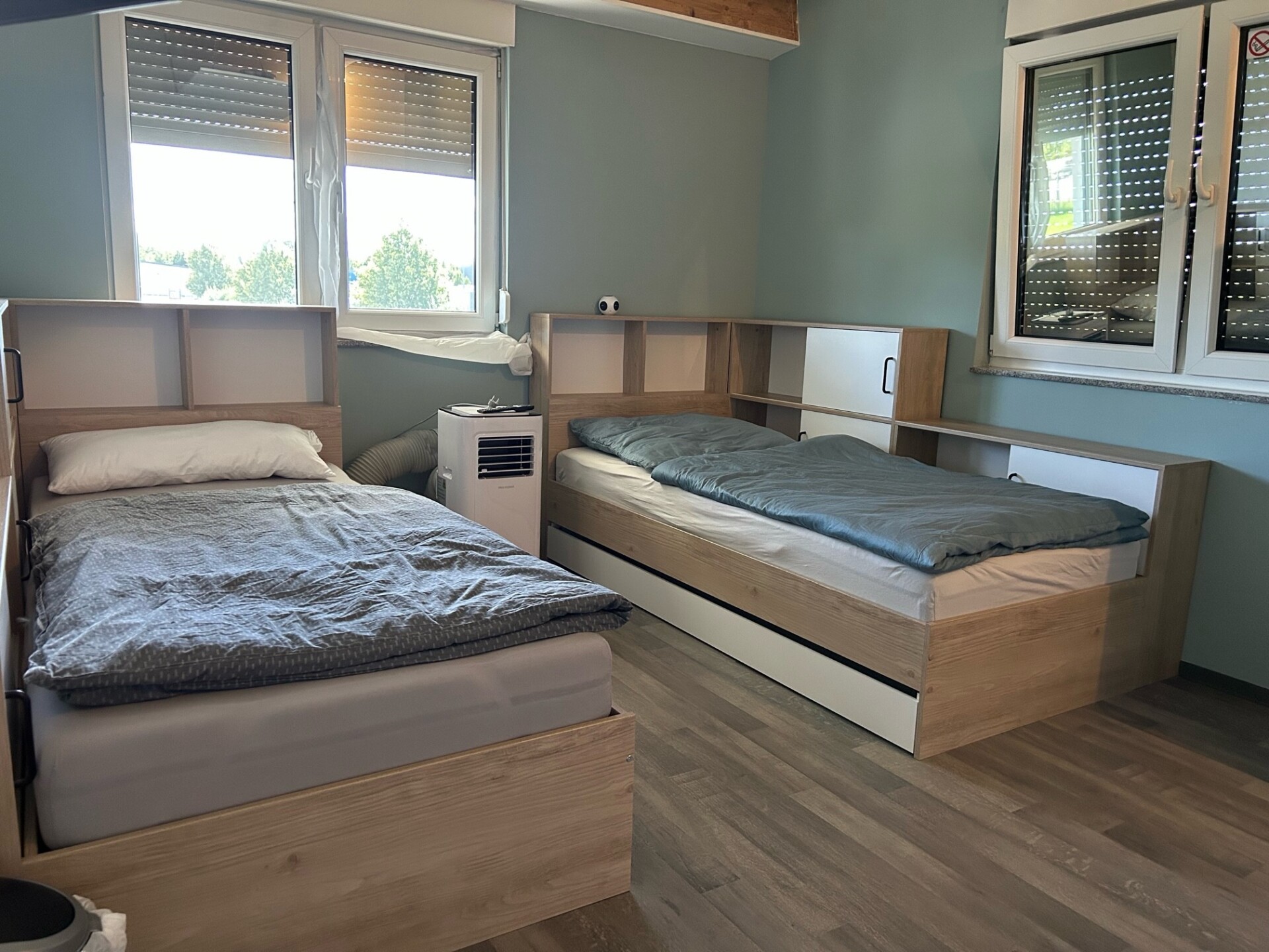 Monteur-Zimmer - Wehringen - Moderne Küche mit Vollausstattung Klima Smart TV Wlan Grillplatz BBQ in 86368 Gersthofen