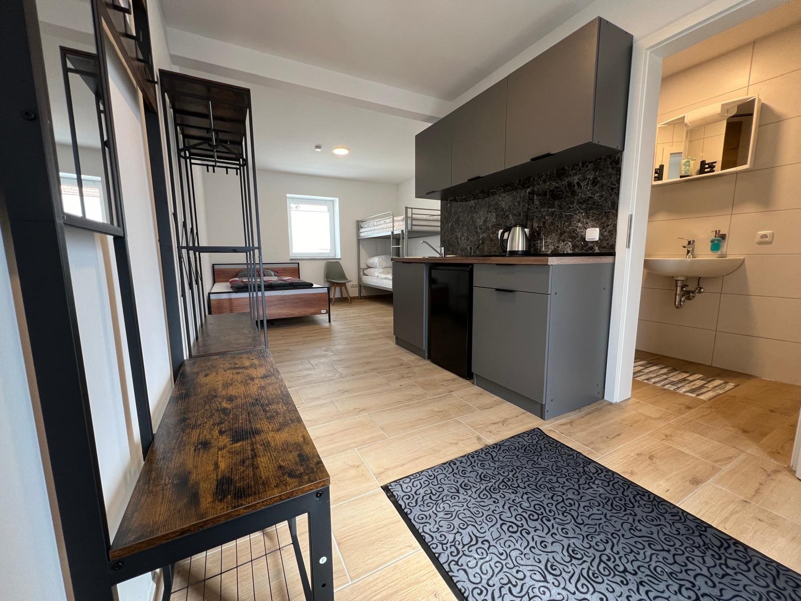 Monteur-Zimmer - Wehringen - Smart Wohnen Dasing in 86453 Dasing