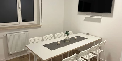 Monteur-Zimmer - Aystetten - RS Liegenschaften - Augsburg Lechhausen