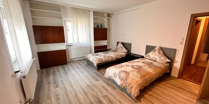 Monteur-Zimmer - Aystetten - Room's & Apartments BAVARIA-Augsburg