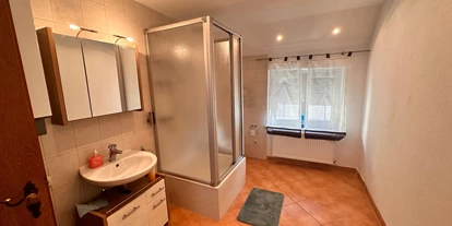 Monteur-Zimmer - Aystetten - Room's & Apartments BAVARIA-Augsburg