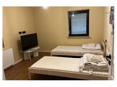 MonteurZimmer: NEU SANIERTE WOHNUNG, PERFEKT FÜR MONTEURE