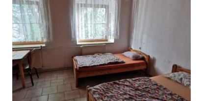 Monteur-Zimmer - Aystetten - Pansion Inac