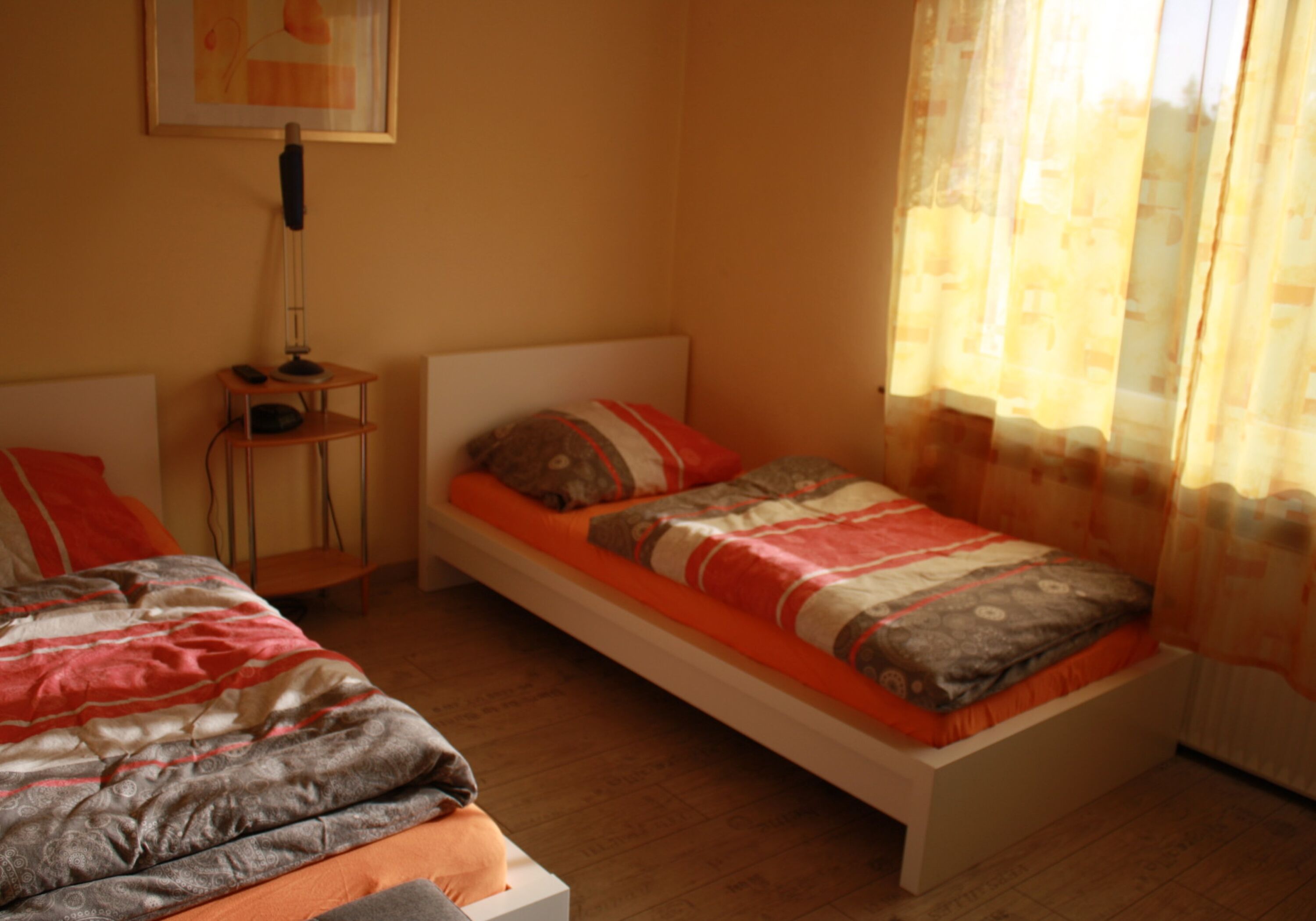 Monteur-Zimmer - Porta Westfalica - Ferienwohnung "Am Weserradweg"