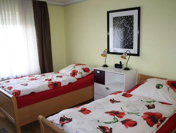 MonteurZimmer: Ferienwohnung "Am Weserradweg"