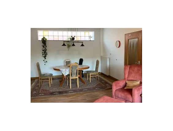 MonteurZimmer: Monteurwohnung im Grünen