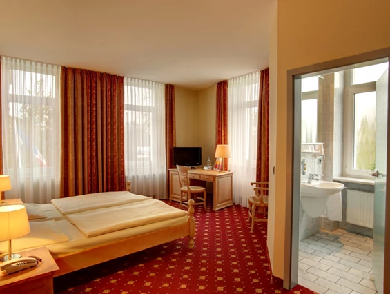 MonteurZimmer: Hotel Kronprinz