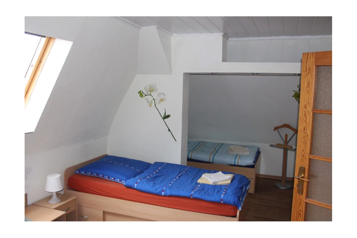MonteurZimmer: Ferienwohnungen Zentrum Löhne ab € 15.-- in 32584 Löhne