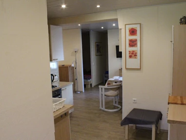 MonteurZimmer: Ferienwohnungen Zentrum Löhne ab € 15.-- in 32584 Löhne