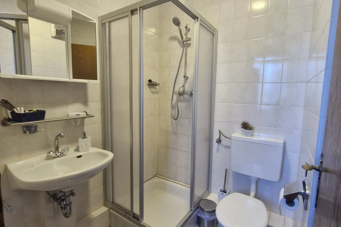 MonteurZimmer: MINDEN MONTEURZIMMER UG * BAD OEYNHAUSEN  * BÜCKEBURG * RINTELN**