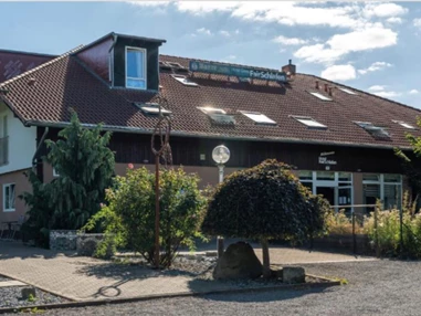 MonteurZimmer: Hotel FairSchlafen am Weserradweg