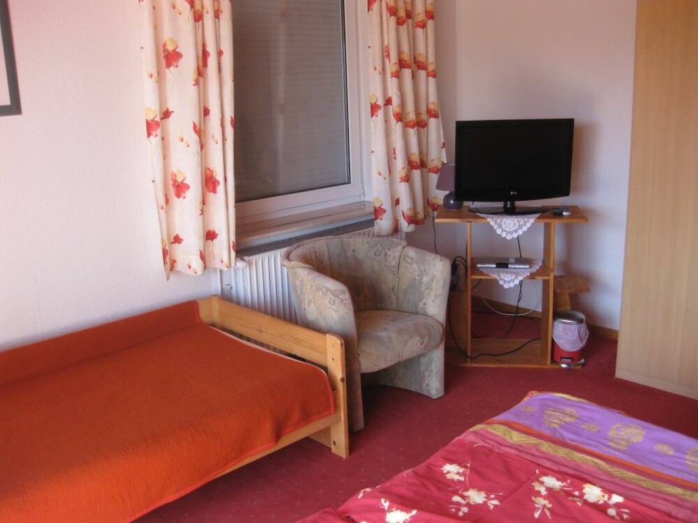 Monteur-Zimmer - Porta Westfalica - Ferienwohnung Netzel Wölpinghausen in 31556 Wölpinghausen