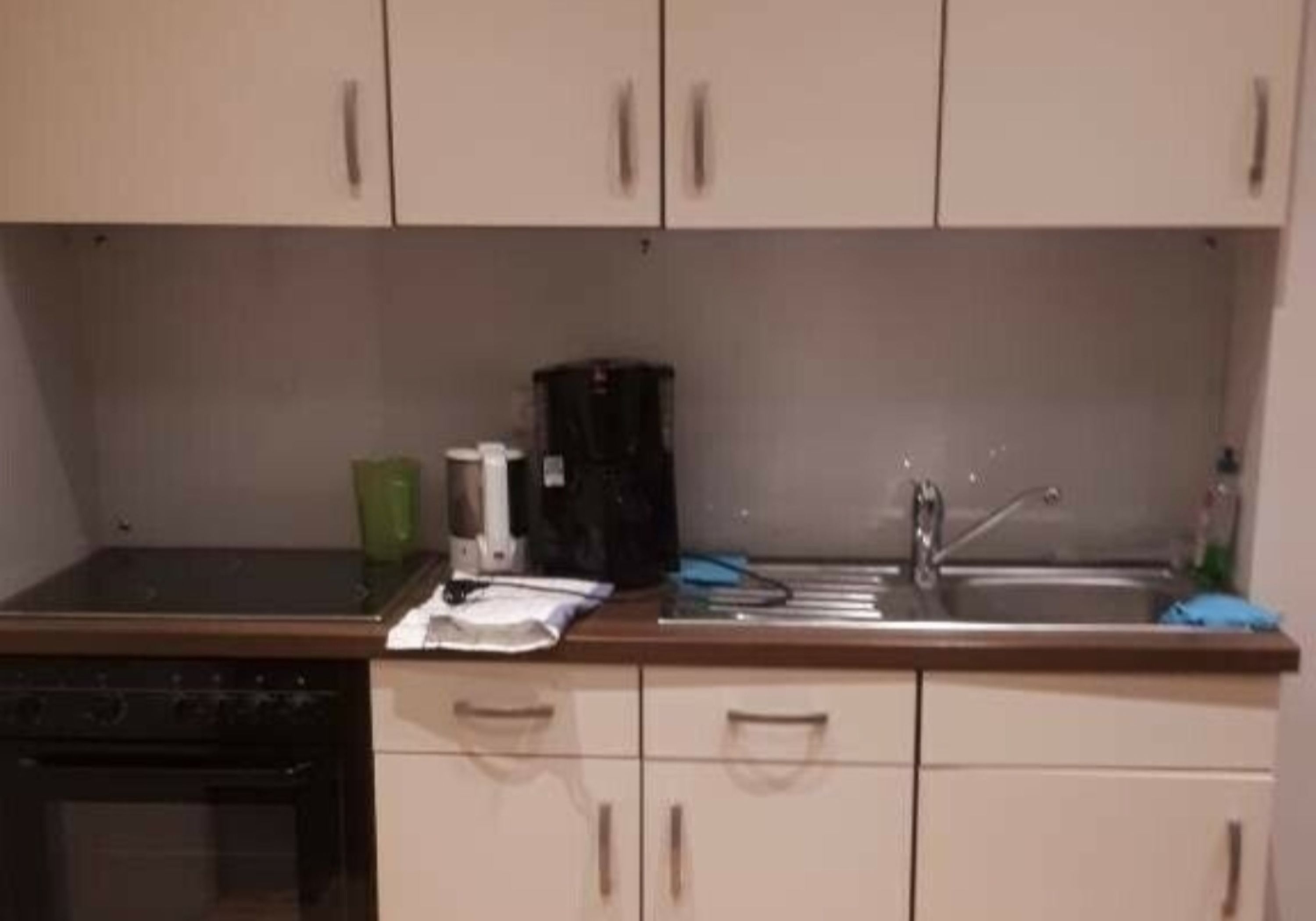 Monteur-Zimmer - Minden (Minden-Lübbecke) - Jedes Zimmer mit eigenem Bad und mehreren Küchen