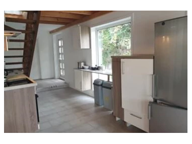 MonteurZimmer: Eigenes Haus - Hell - XXL Wohnzimmer u. Terrasse