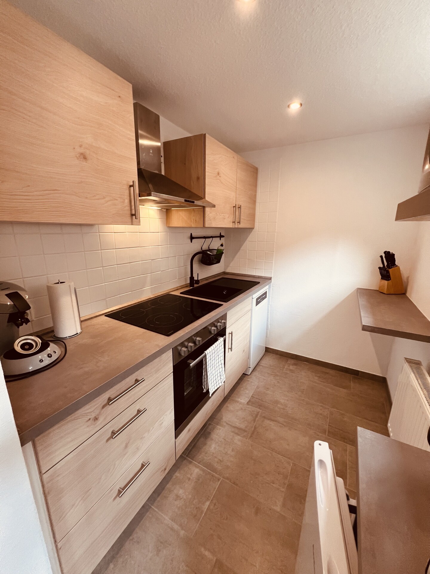 Monteur-Zimmer - Porta Westfalica - Ferienwohnung/Monteurwohnung, neu renoviert 2024 in 32427 Minden